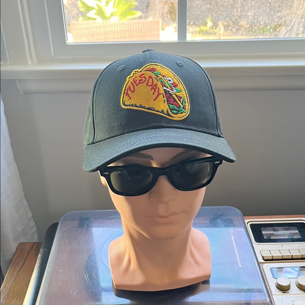 Men's black Taco Patch Baseball Cap -